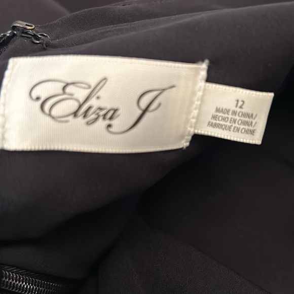 Eliza J formal black dress, size 2;BNWT - Picture 12 of 13